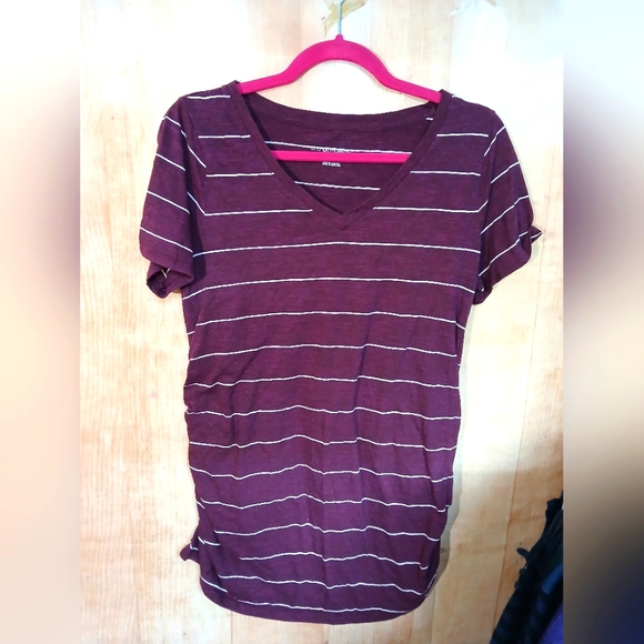 Women's Striped V-Neck Top - Picture 1 of 4